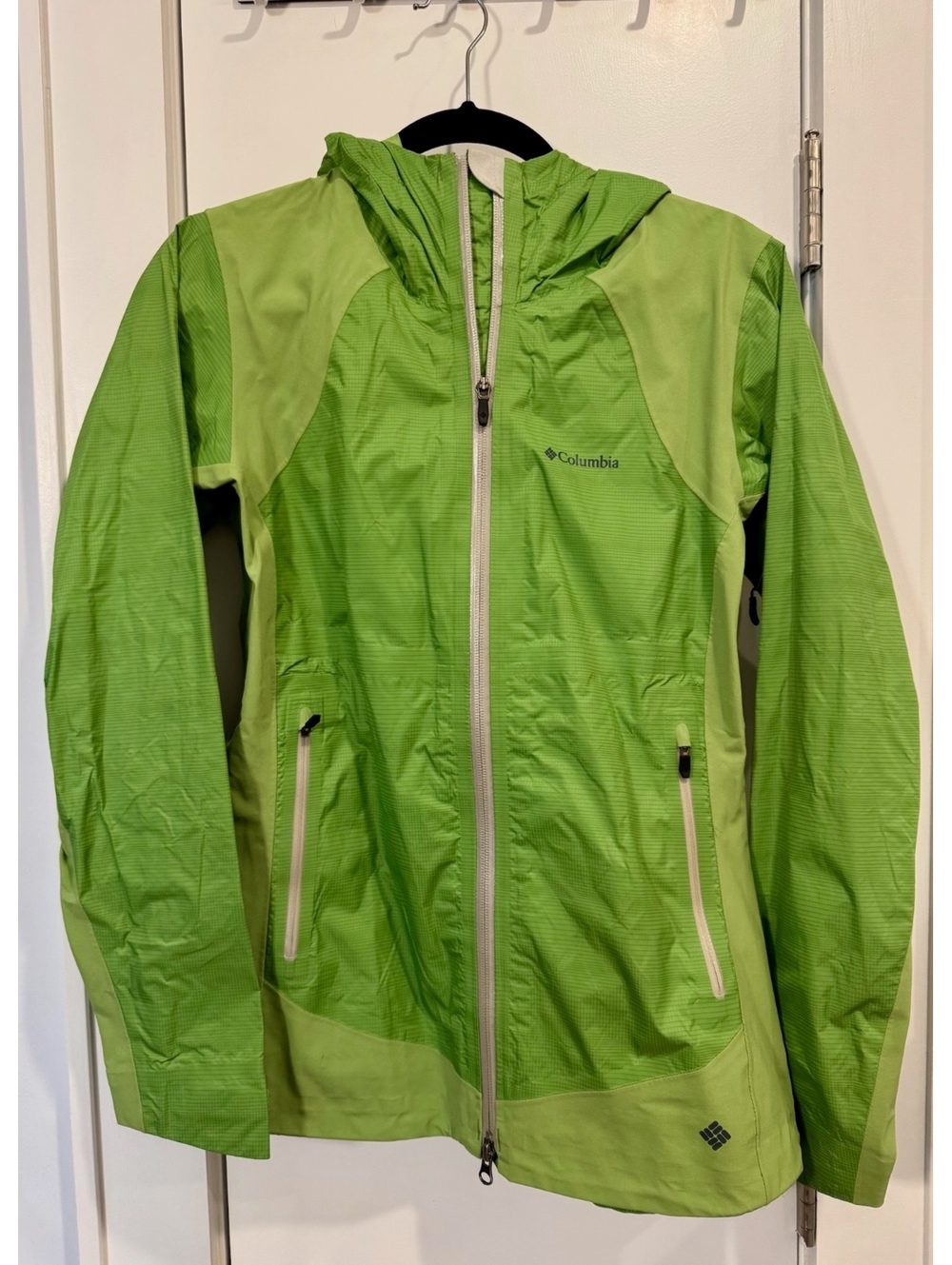 Columbia Lightweight Green Hooded Windbreaker Jacket Size S